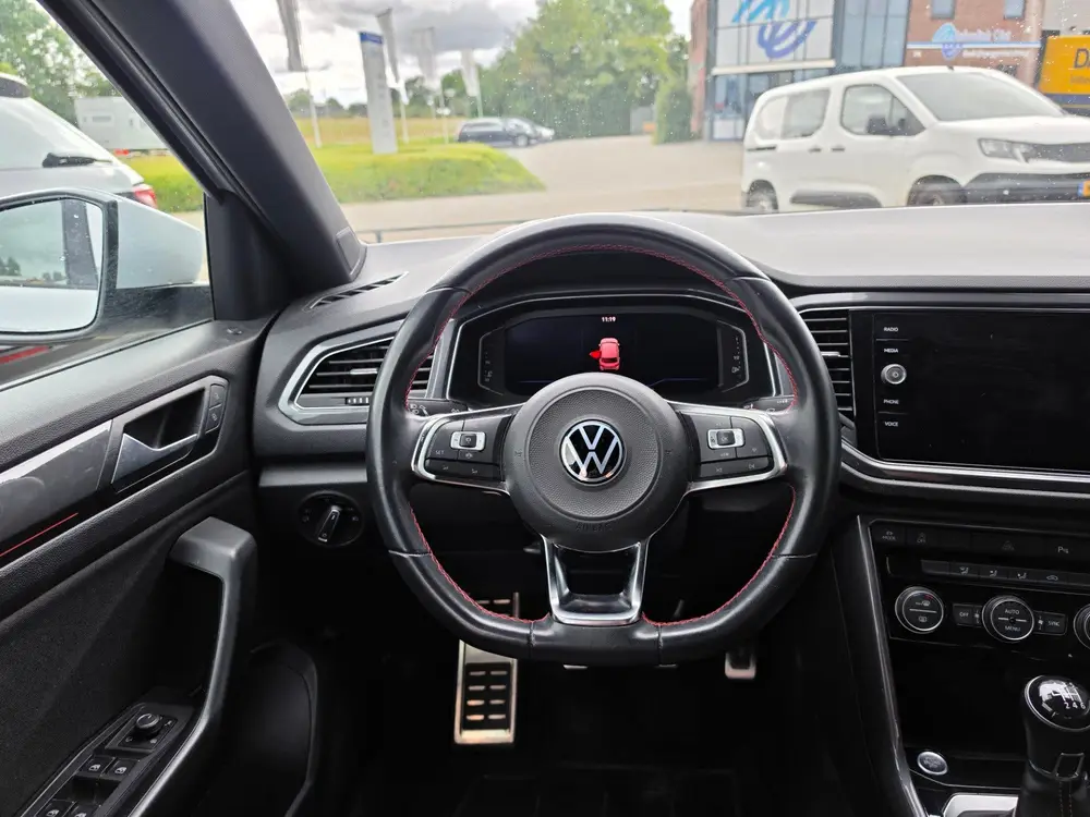 Volkswagen T-Roc 1.5 TSI Sport Business R uit 2022, foto 17