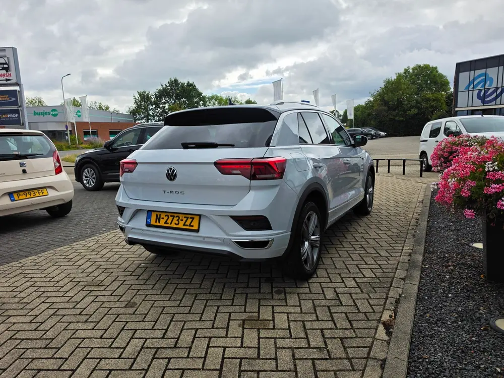 Volkswagen T-Roc 1.5 TSI Sport Business R uit 2022, foto 5