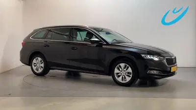 Skoda Octavia 1.0 e-TSI DSG Business Edition Navigatie uit 2021