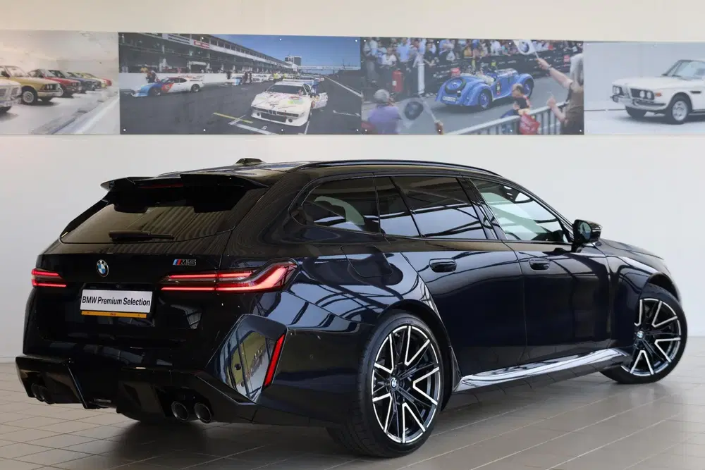 BMW M5 Touring Bowers & Wilkins uit 2026, foto 2