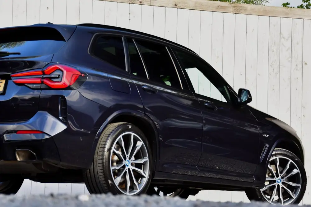 BMW X3 XDrive30e High Executive uit 2022, foto 10