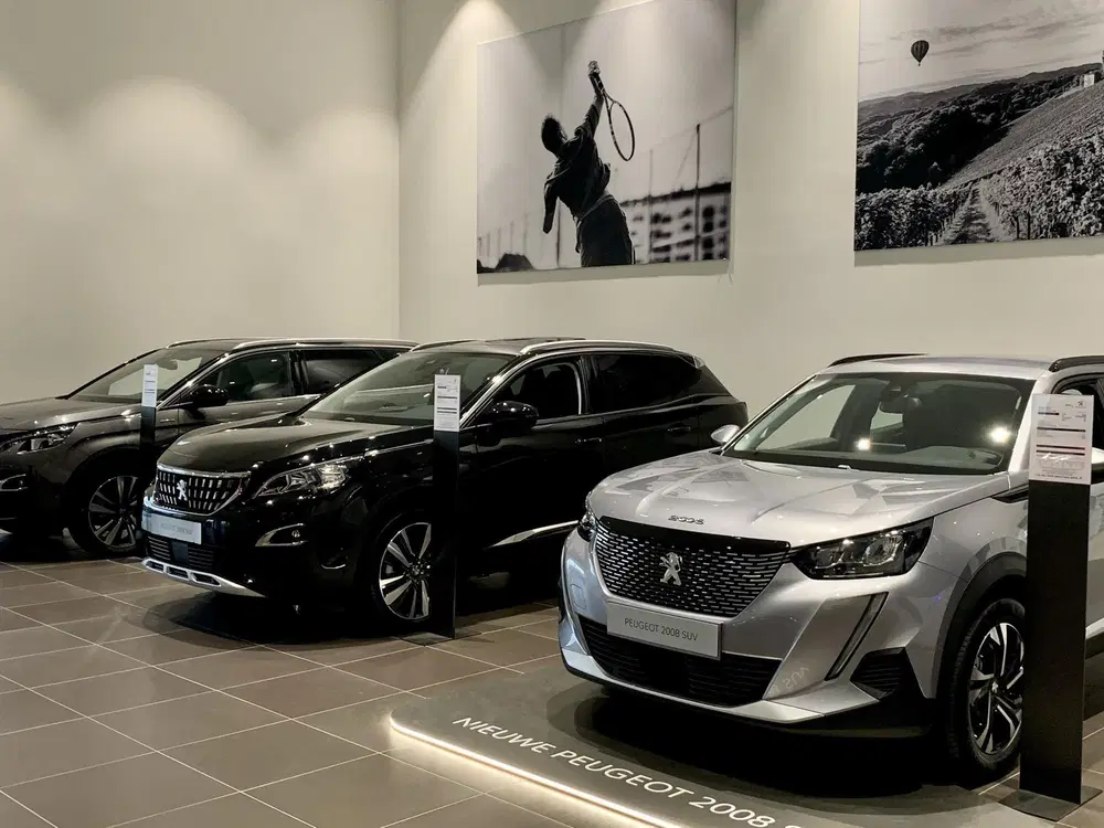 Peugeot 208 1.2 PureTech Active uit 2023, foto 5