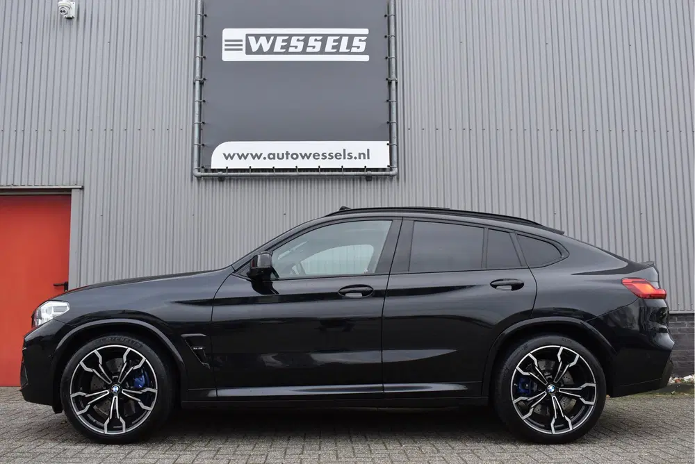 BMW X4 M Competition Panorama uit 2020, foto 7
