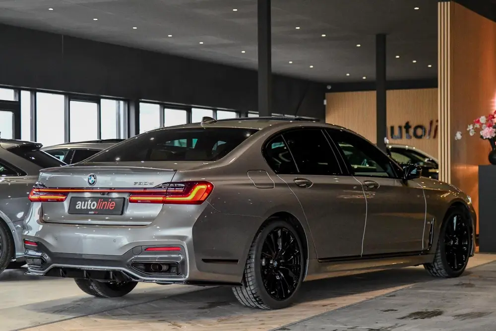 BMW 7-serie 730d M-Sport. Pano uit 2019, foto 6