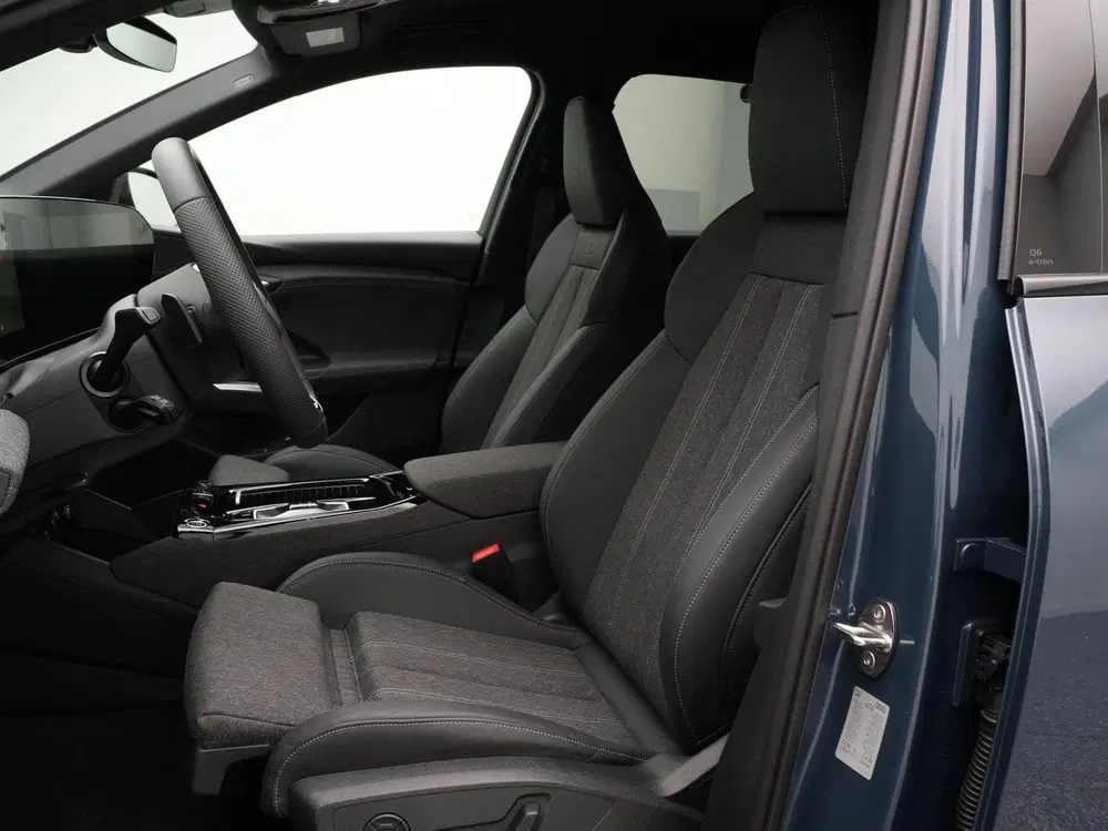 Audi Q6 e-tron edition 83 kWh S-Line 252 PK uit 2025, foto 13
