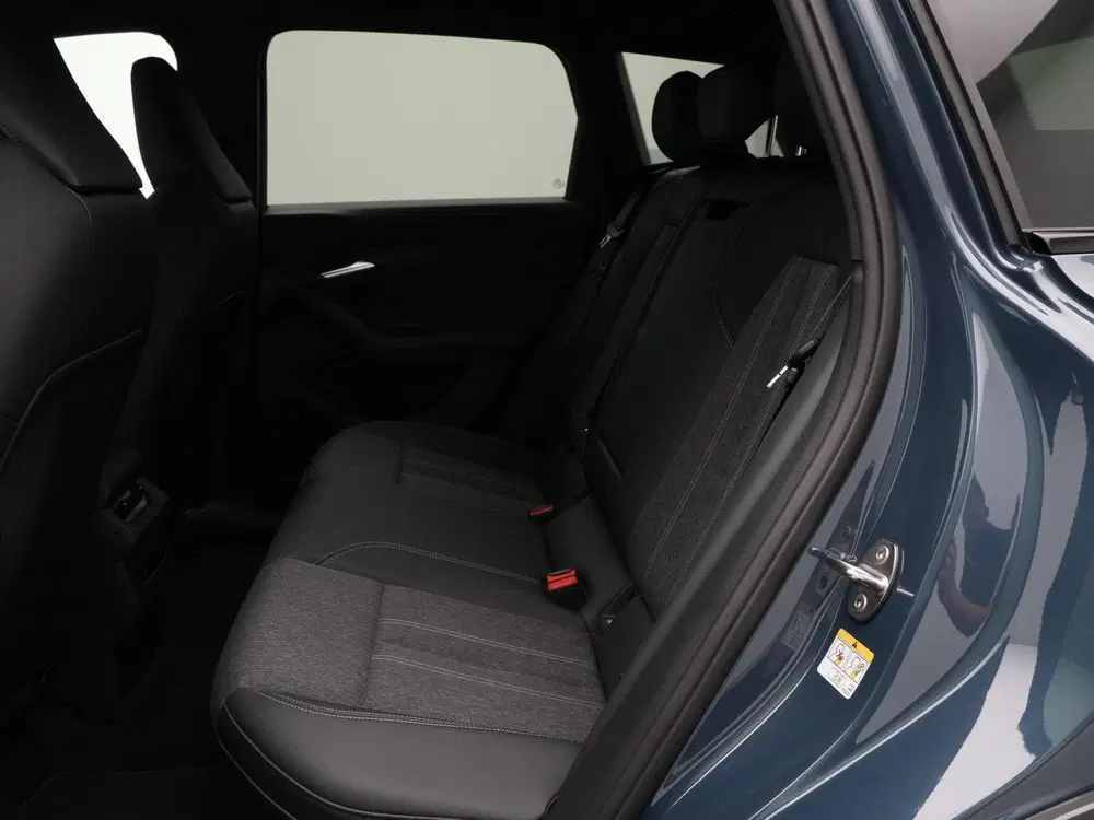 Audi Q6 e-tron edition 83 kWh S-Line 252 PK uit 2025, foto 14
