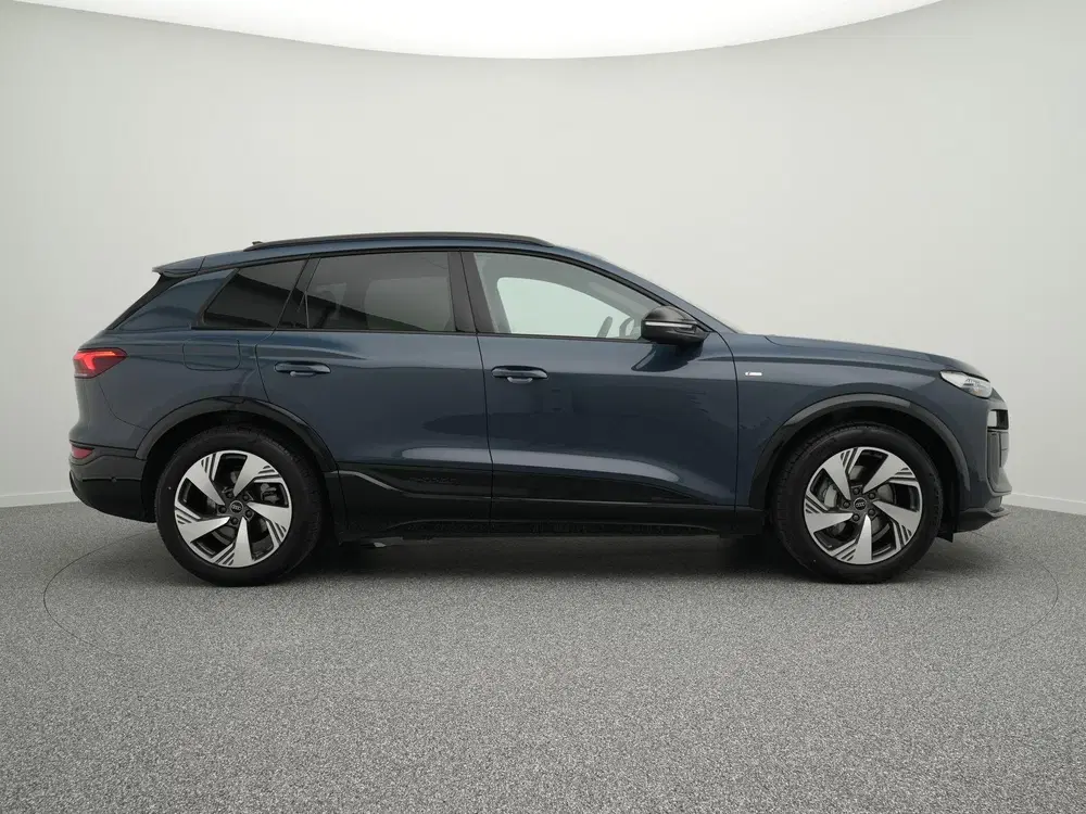 Audi Q6 e-tron edition 83 kWh S-Line 252 PK uit 2025, foto 16