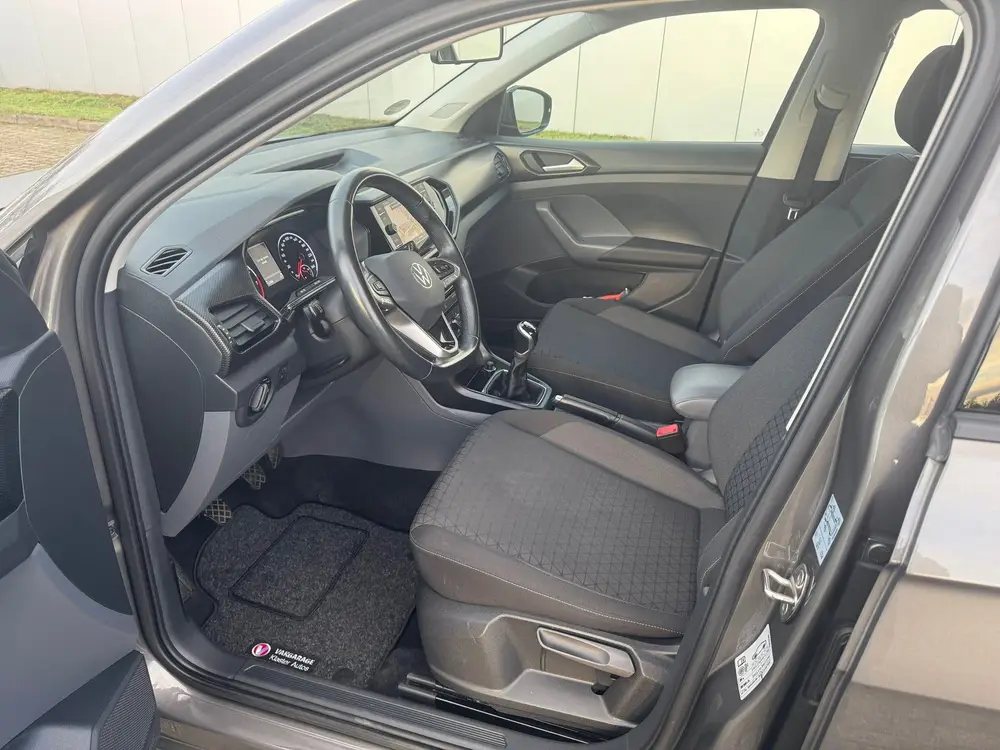 Volkswagen T-Cross 1.0 TSI Life , Airco , Navigatie uit 2020, foto 3