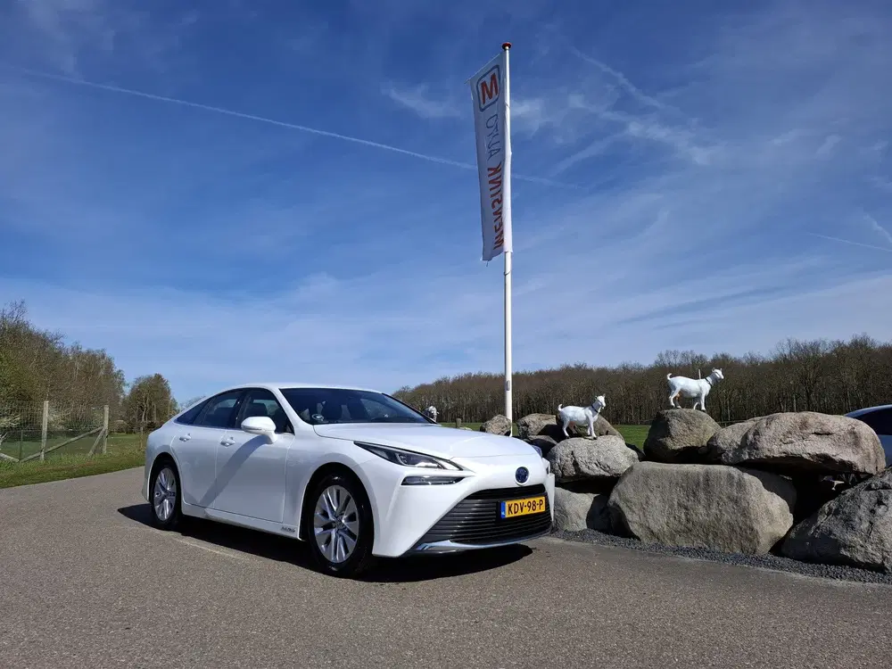 Toyota Mirai WATERSTOF H2 DYNAMIC METALLIC JBL AUDIO AP uit 2022, foto 6