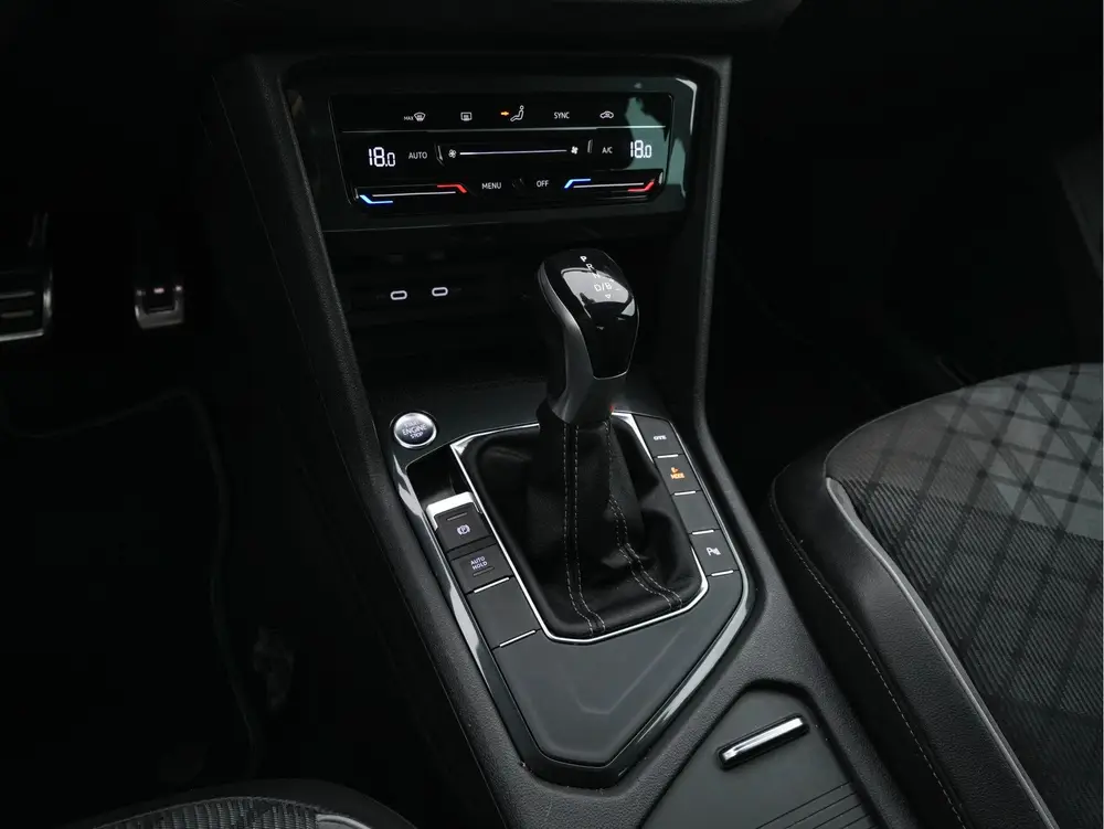 Volkswagen Tiguan 1.4 TSI eHybrid R-Line Business+ (Plug-in) uit 2022, foto 13