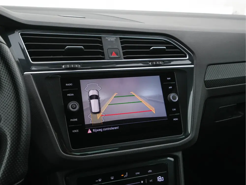Volkswagen Tiguan 1.4 TSI eHybrid R-Line Business+ (Plug-in) uit 2022, foto 16