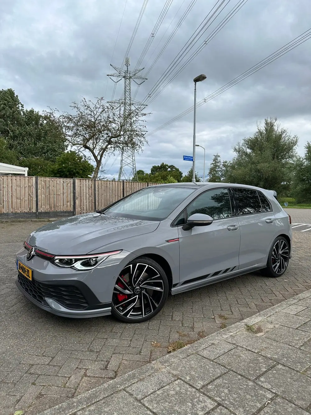 Volkswagen Golf GTI Clubsport | 2021 | 300pk | Moonstonegrey uit 2021, foto 6