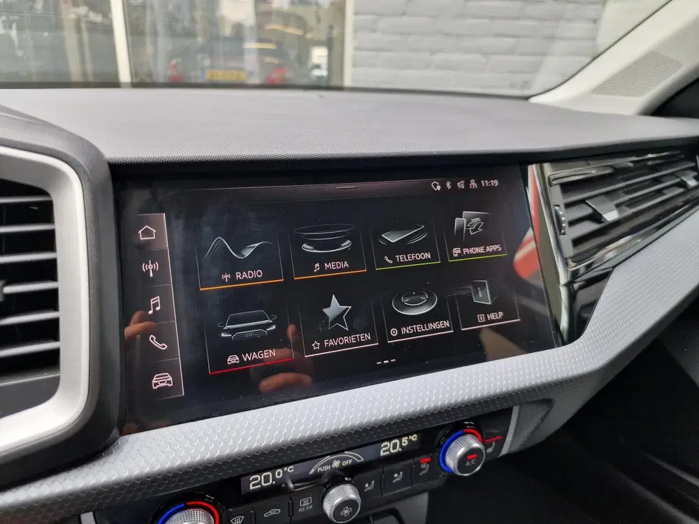 Audi A1 30 TFSI Advanced edition uit 2023, foto 11