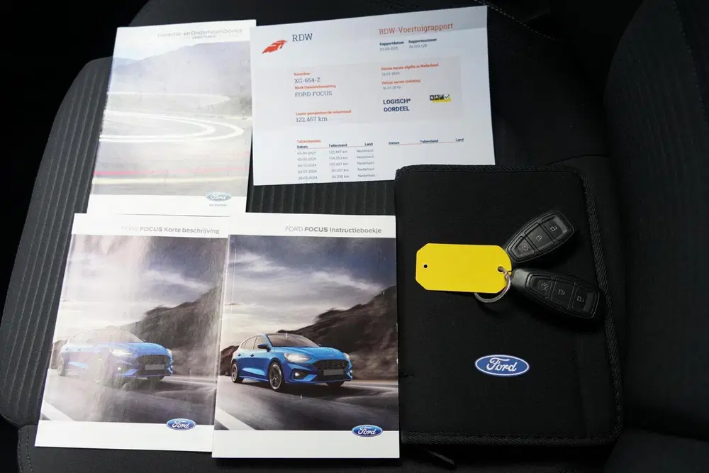 Ford Focus 1.0 EcoBoost Titanium Business uit 2019, foto 15