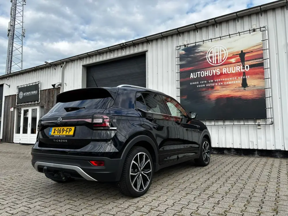 Volkswagen T-Cross 1.5 TSI 150 PK DSG R-LineCAMERA | ACC | 1 uit 2023, foto 3