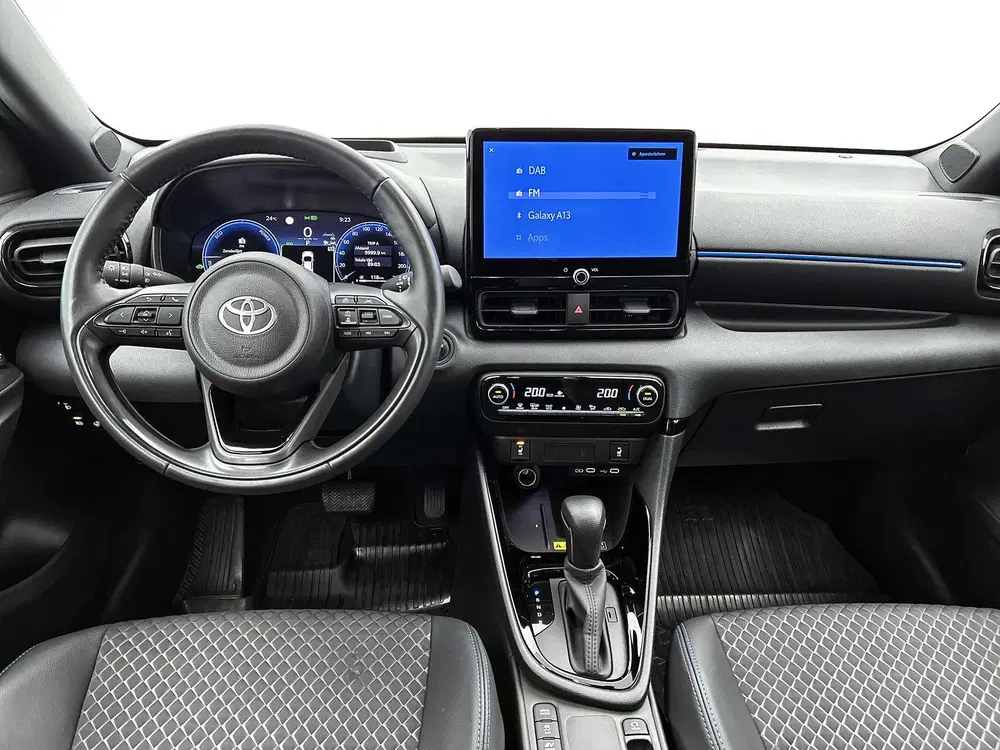 Toyota Yaris 1.5 Hybrid 130 Launch Edition limited uit 2024, foto 4
