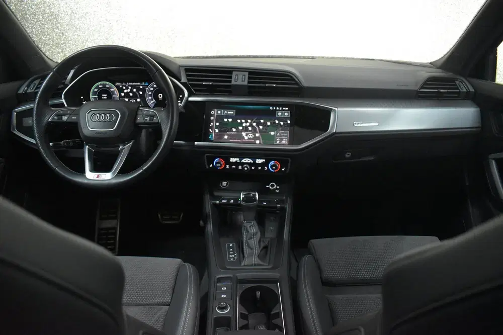 Audi Q3 45 TFSI e S-Line 245pk uit 2022, foto 12