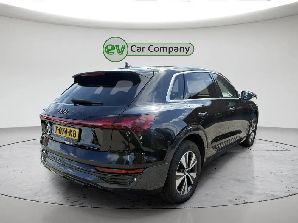 Audi Q8 e-tron 50 quattro Edition 95 kWh uit 2023, foto 4