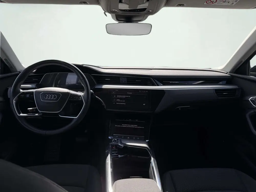 Audi Q8 e-tron 50 quattro Edition 95 kWh uit 2023, foto 6