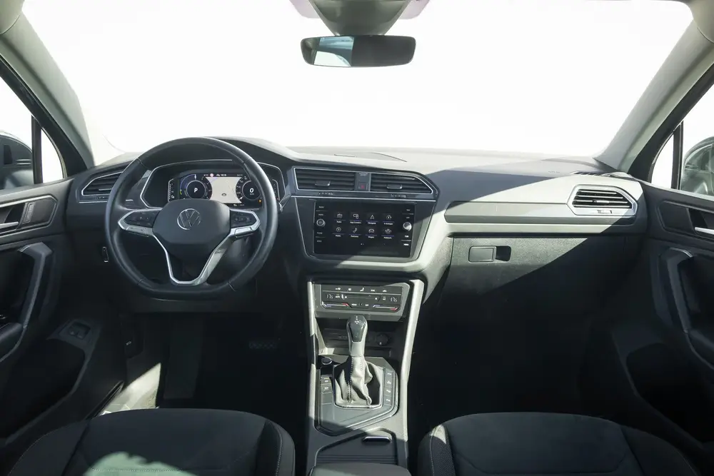 VOLKSWAGEN TIGUAN 1.4 TSI Plug in Hyb Elegance panoramadak | uit 2022, foto 3