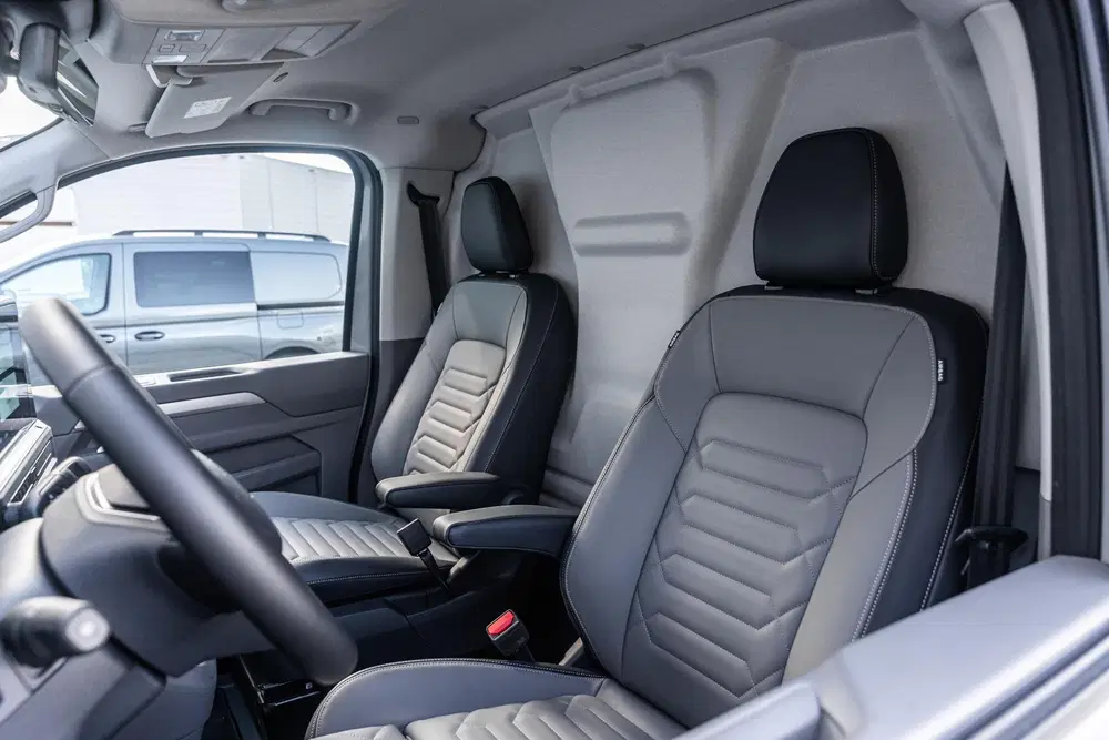 Volkswagen Transporter 2.5 eHybrid 233pk AUT L2H1 30 Bulli uit 2026, foto 14