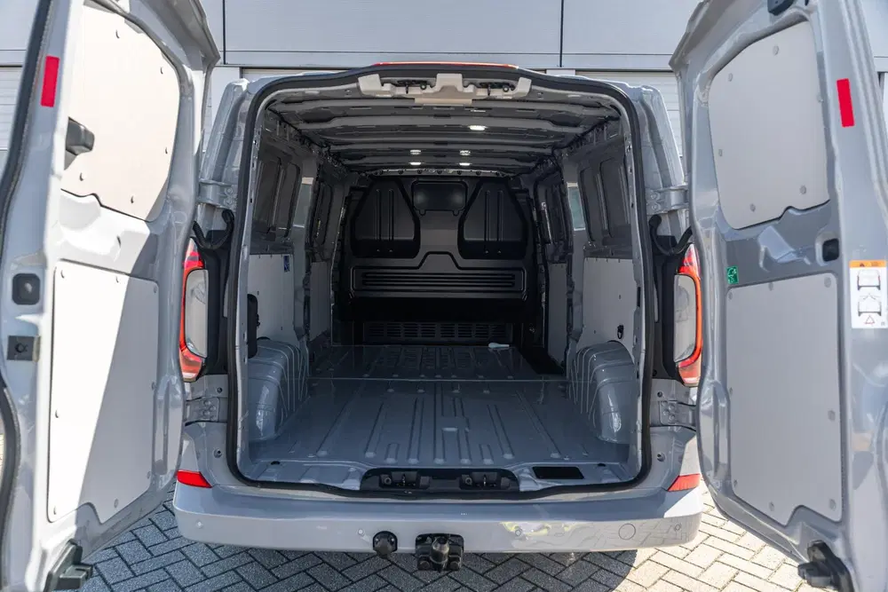 Volkswagen Transporter 2.5 eHybrid 233pk AUT L2H1 30 Bulli uit 2026, foto 17
