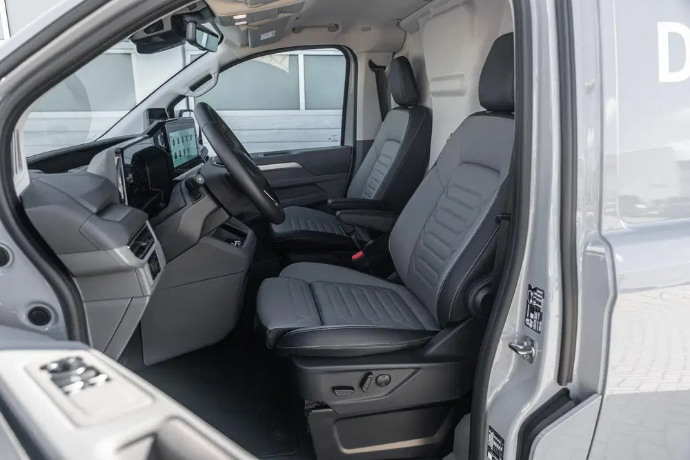 Volkswagen Transporter 2.5 eHybrid 233pk AUT L2H1 30 Bulli uit 2026, foto 4