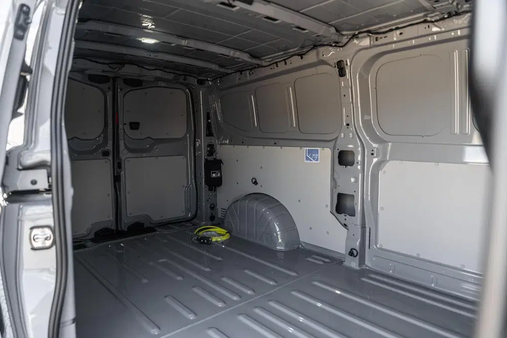 Volkswagen Transporter 2.5 eHybrid 233pk AUT L2H1 30 Bulli uit 2026, foto 5