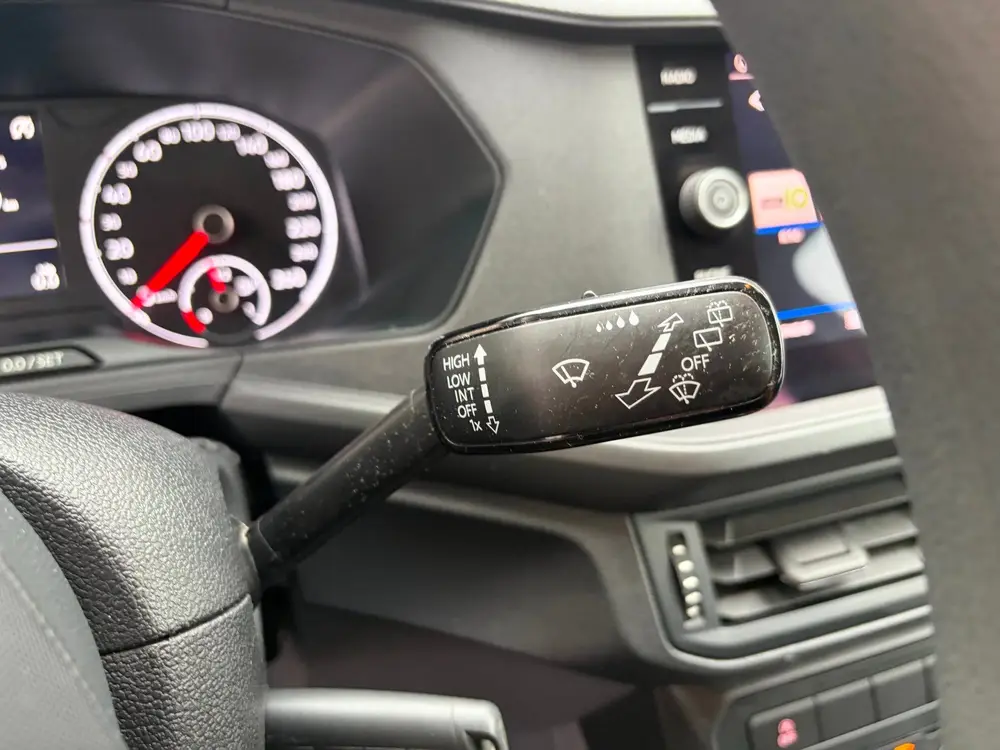 Volkswagen T-CROSS 1.0 TSI Life / Carplay / Airco / Add. Cru uit 2021, foto 19