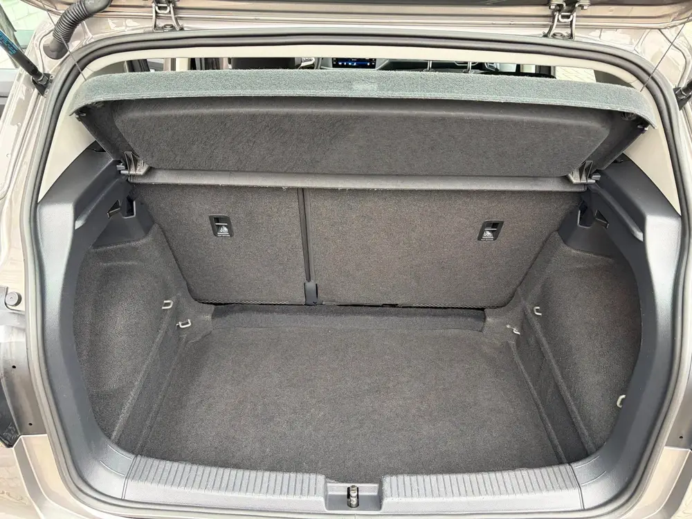 Volkswagen T-CROSS 1.0 TSI Life / Carplay / Airco / Add. Cru uit 2021, foto 7