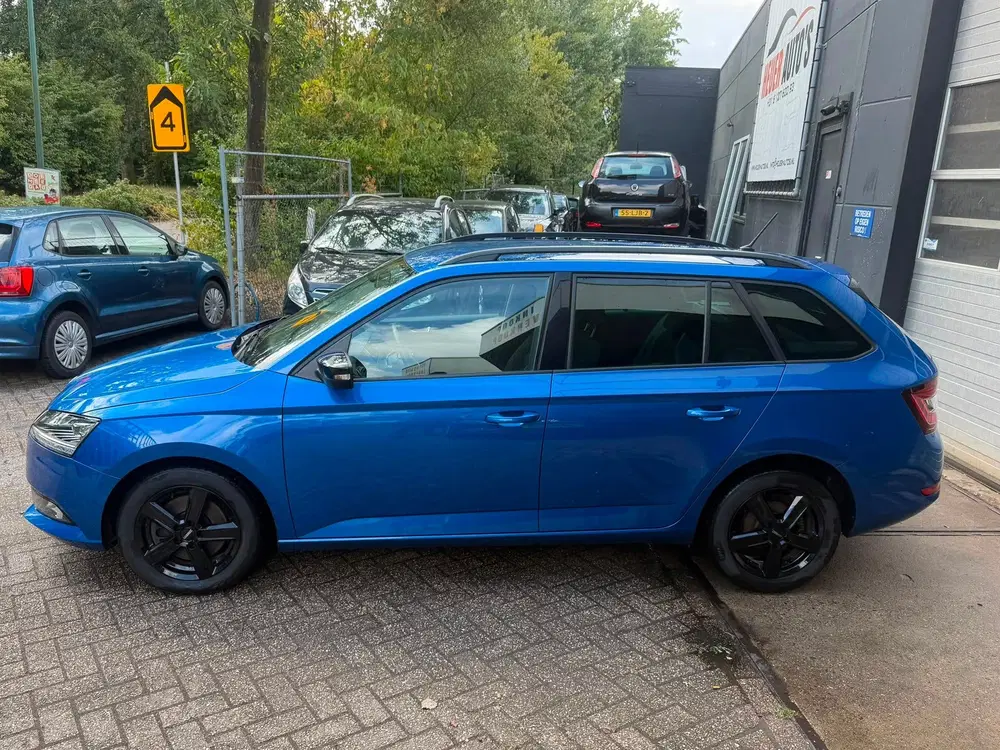 Skoda Fabia Combi 1.0 TSI Business Edition uit 2021, foto 3