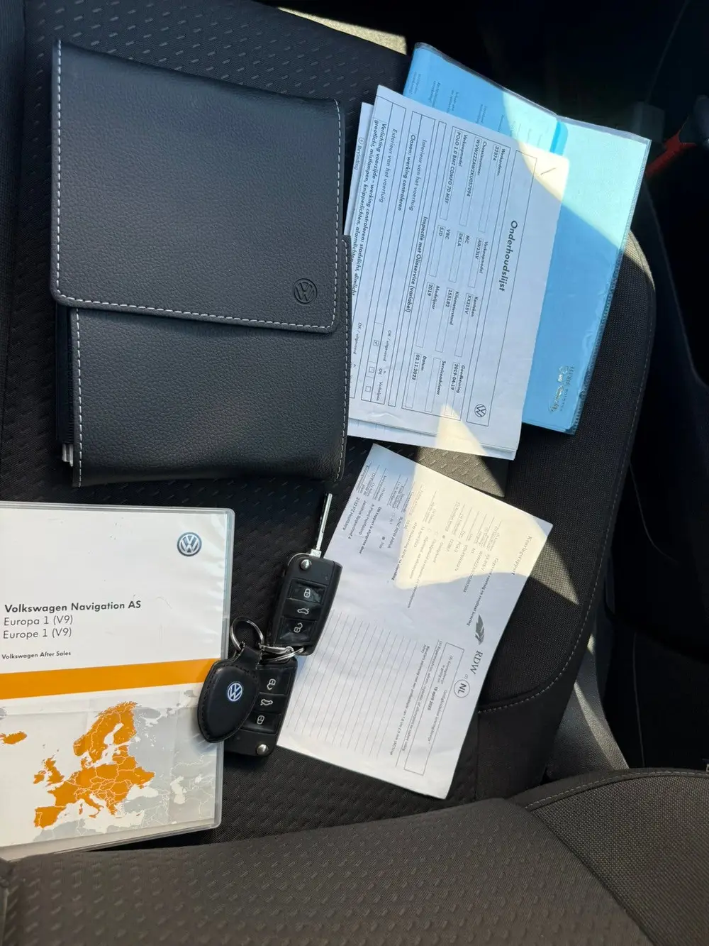 Volkswagen Polo 1.0 TSI 95pk Carplay, Navigatie, Multistuur uit 2019, foto 16