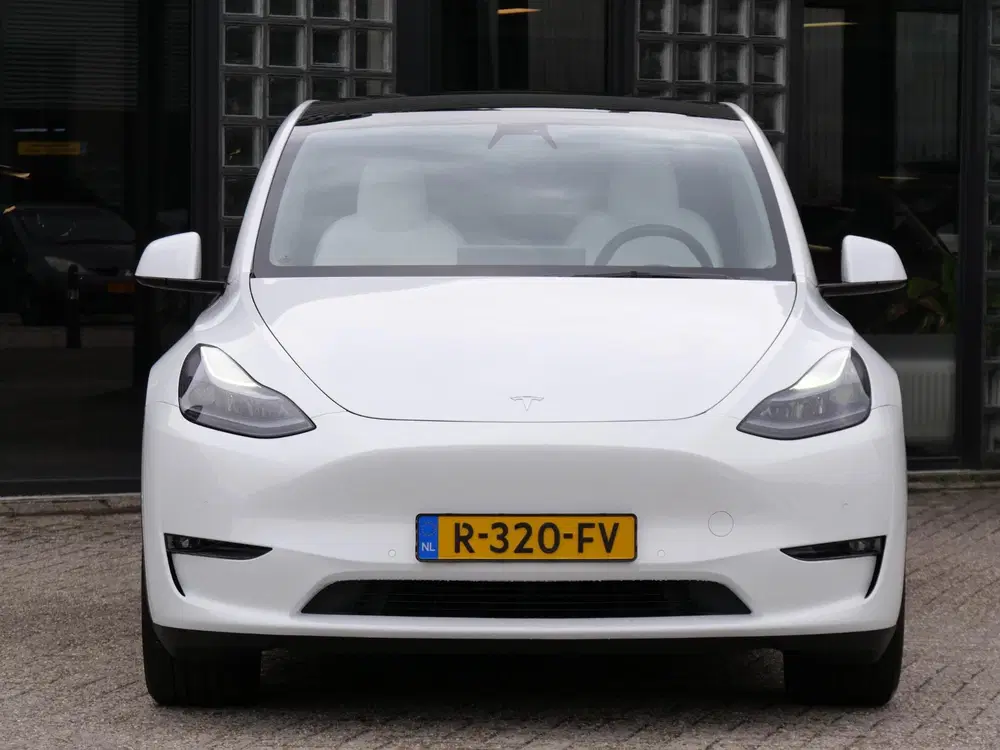 Tesla Model Y 75kWh AWD LONG RANGE uit 2022, foto 18