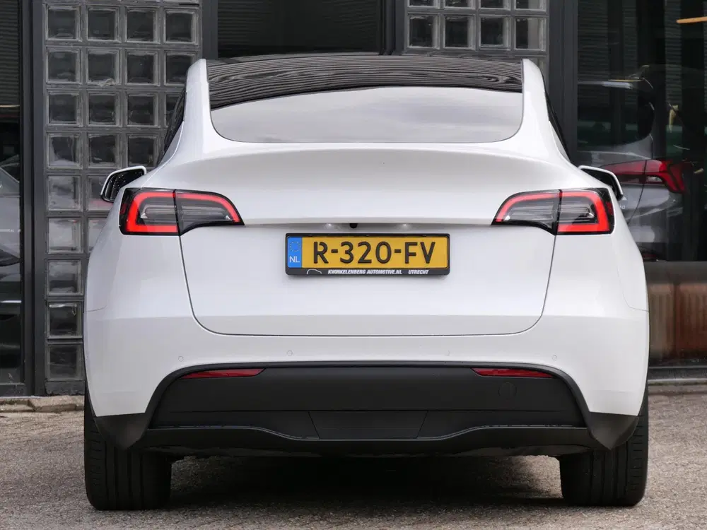 Tesla Model Y 75kWh AWD LONG RANGE uit 2022, foto 19