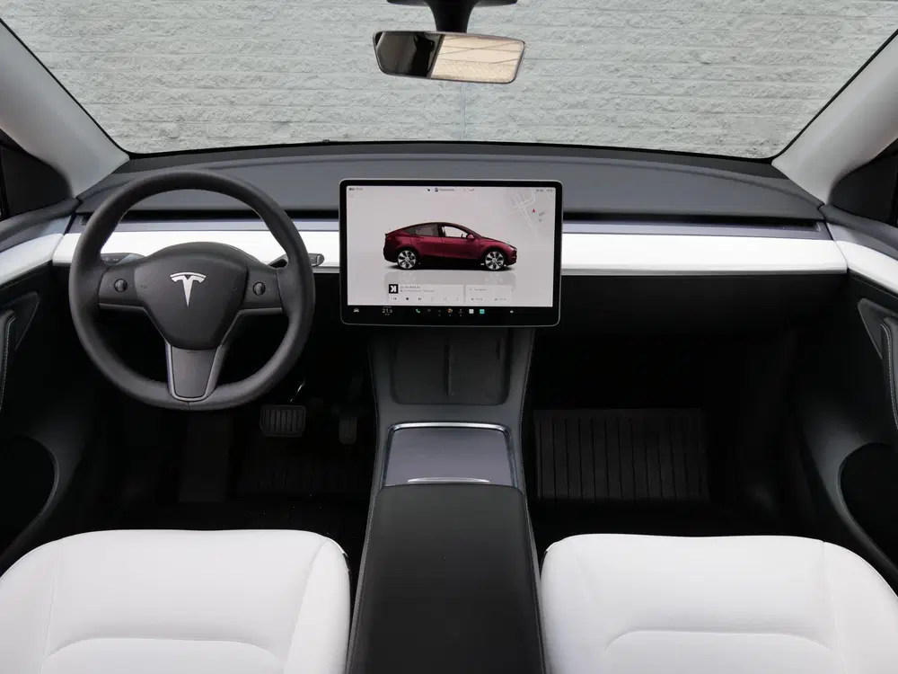 Tesla Model Y 75kWh AWD LONG RANGE uit 2022, foto 5