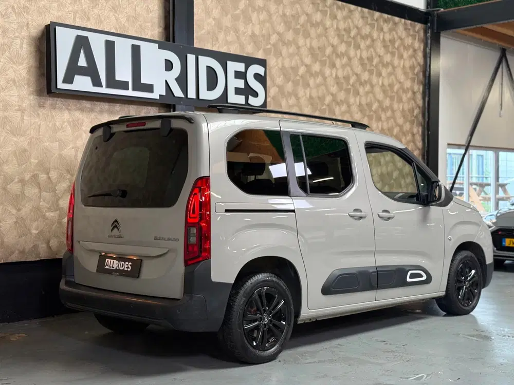 Citroën Berlingo Citroen Berlingo 1.2 PureTech Shine uit 2020, foto 7