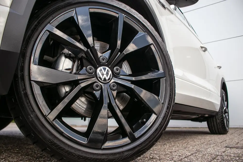 Volkswagen T-Roc 1.5 TSI R-Line Edition | Adapt cruise | Pan uit 2025, foto 16