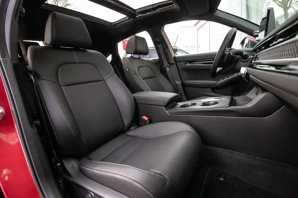 Honda Civic 2.0 e:HEV Advance uit 2026, foto 5