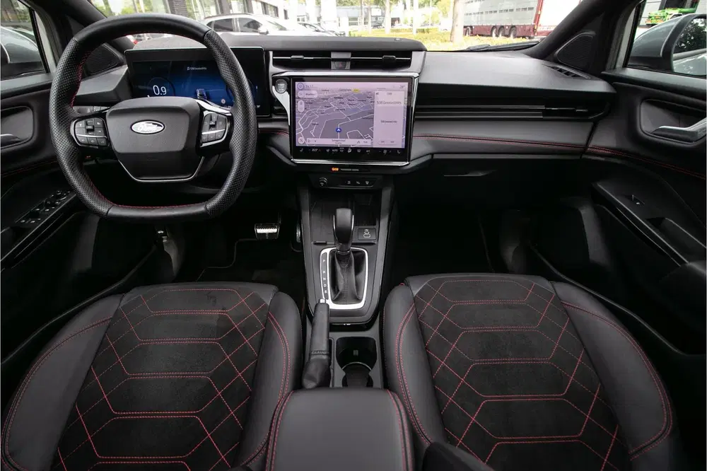 Ford Puma 1.0 EcoBoost Hybrid ST-Line X uit 2024, foto 15
