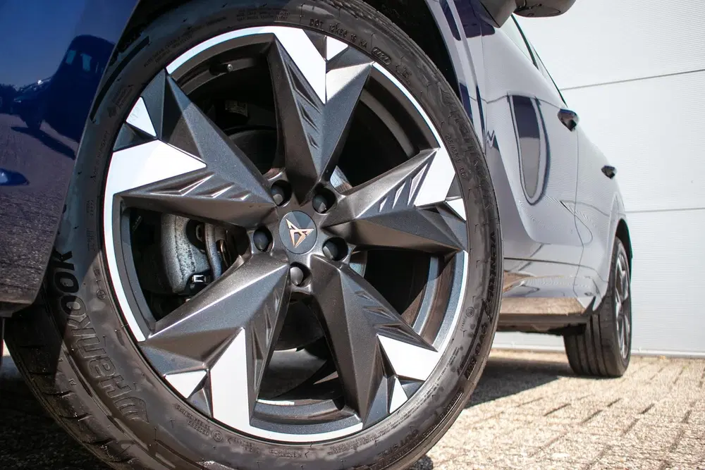 Cupra Terramar 1.5 TSI e-Hybrid Business uit 2025, foto 17