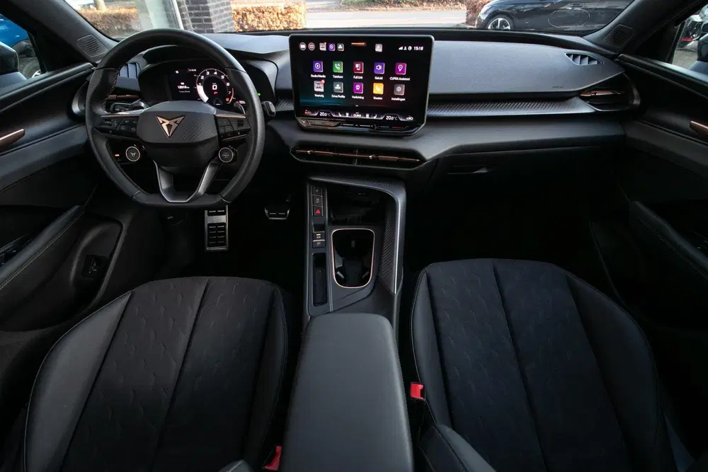 Cupra Terramar 1.5 TSI e-Hybrid Business uit 2025, foto 18