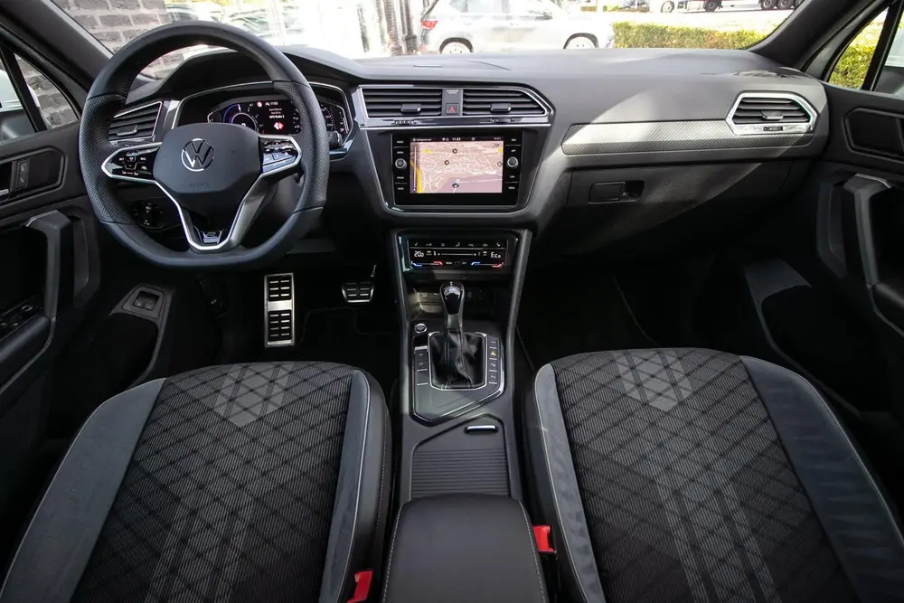 Volkswagen Tiguan 1.4 TSI eHybrid R-Line Business+ - Trekhaa uit 2022, foto 18