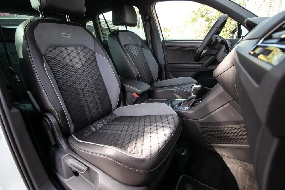 Volkswagen Tiguan 1.4 TSI eHybrid R-Line Business+ - Trekhaa uit 2022, foto 6