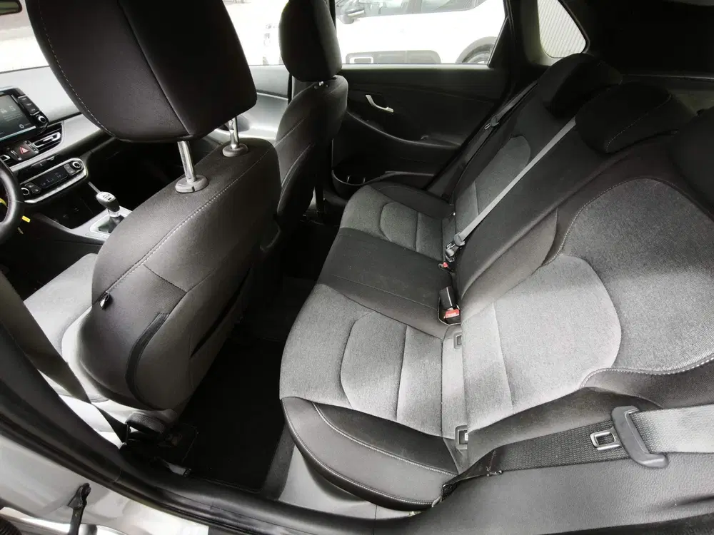 Hyundai i30 1.0 T-GDi MHEV Comfort Navi-Carplay Stoel uit 2022, foto 13