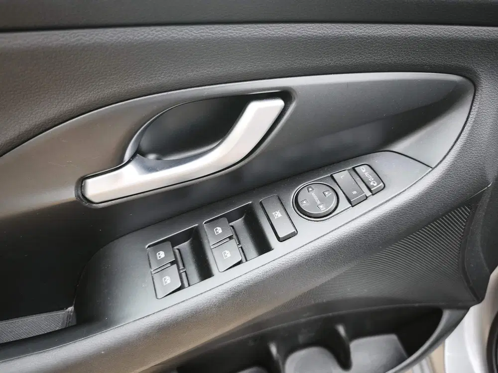 Hyundai i30 1.0 T-GDi MHEV Comfort Navi-Carplay Stoel uit 2022, foto 17