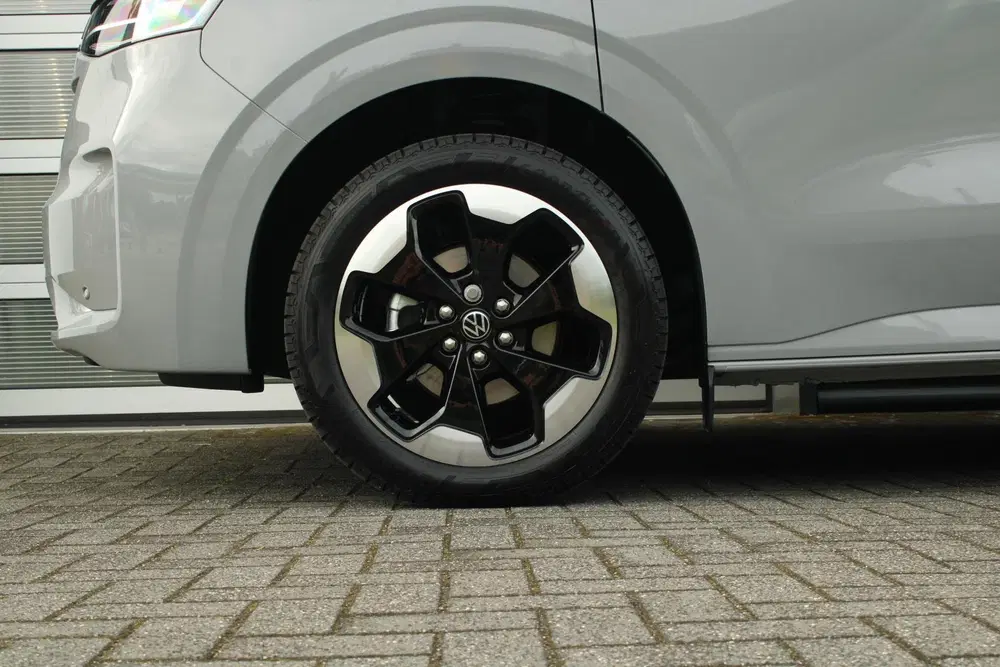 Volkswagen Transporter 2.5 eHybrid 233pk AUT L2H1 30 Bulli uit 2026, foto 16