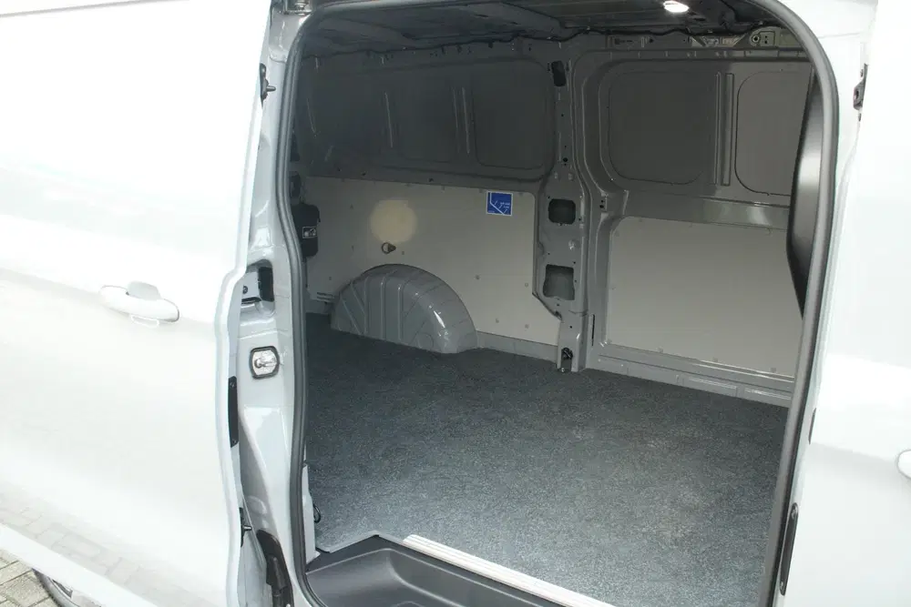 Volkswagen Transporter 2.5 eHybrid 233pk AUT L2H1 30 Bulli uit 2026, foto 19
