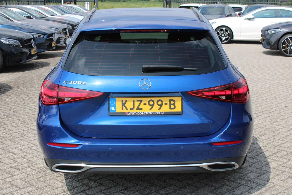 Mercedes-Benz C-Klasse 300e Luxury Line NIGHT PAKKET uit 2022, foto 8
