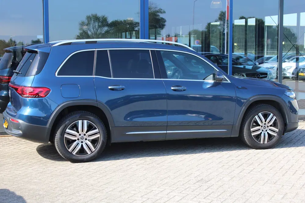 Mercedes-Benz EQB 250 Luxury Line 7-PER 67 kWh PANORAMADAK L uit 2023, foto 4