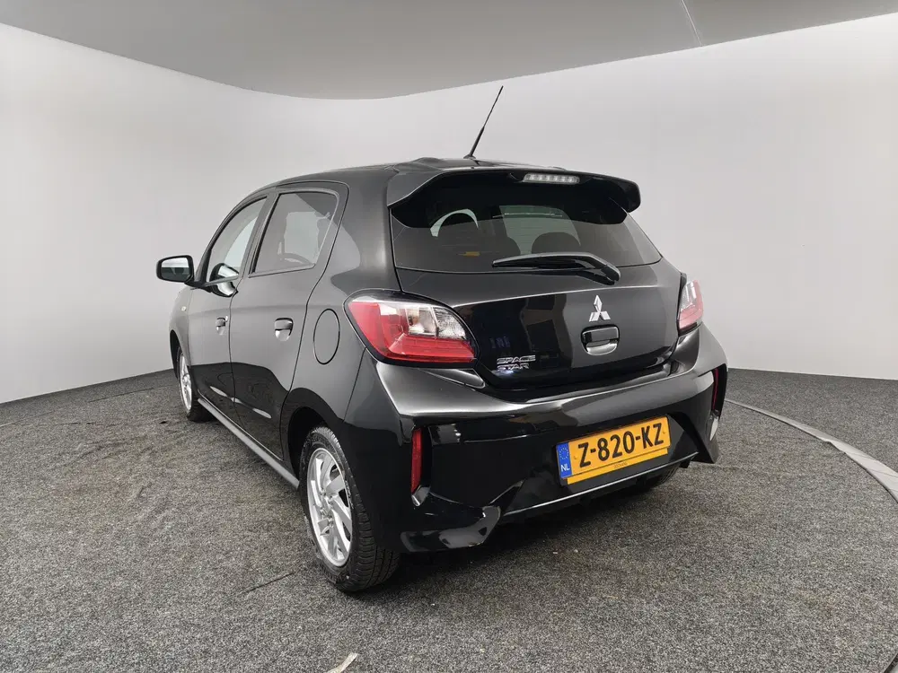Mitsubishi Space Star 1.2 Dynamic uit 2024, foto 6